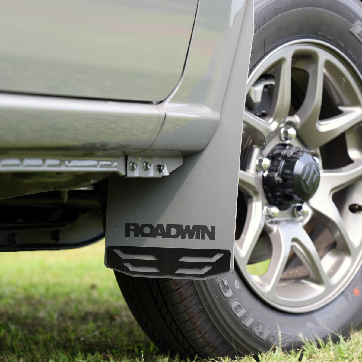 APIO マッドフラップ JB64純正バンパー用 (JB64)